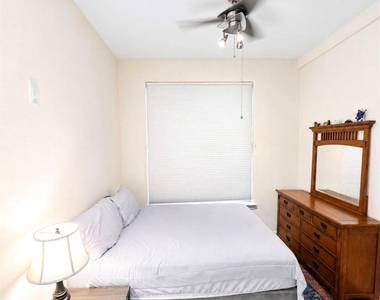 1602 Elgin Street - Photo Thumbnail 7