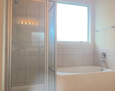 3612 Burwood Court - Photo Thumbnail 17