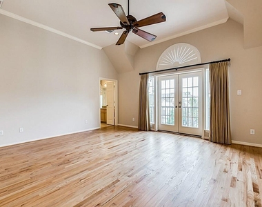 5420 Venice Street - Photo Thumbnail 22