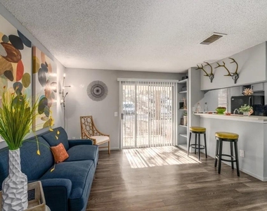 2501 Wickersham Lane - Photo Thumbnail 8