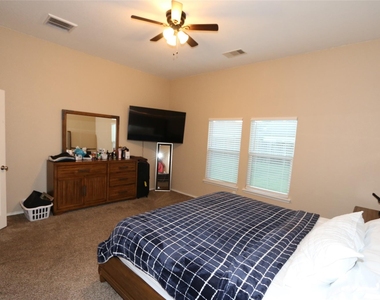 25614 Canyon Sands Lane - Photo Thumbnail 14