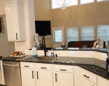 25614 Canyon Sands Lane - Photo Thumbnail 9