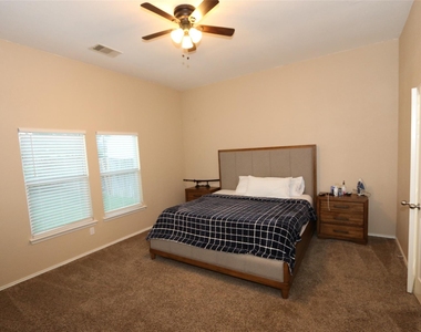 25614 Canyon Sands Lane - Photo Thumbnail 12