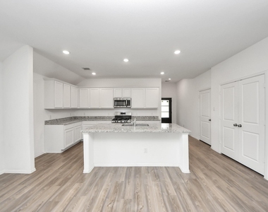 14235 Elrington Hollow Trail - Photo Thumbnail 4