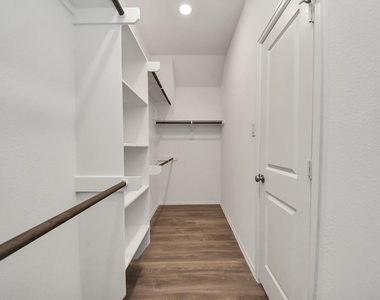 14235 Elrington Hollow Trail - Photo Thumbnail 36
