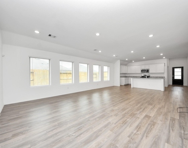 14235 Elrington Hollow Trail - Photo Thumbnail 3