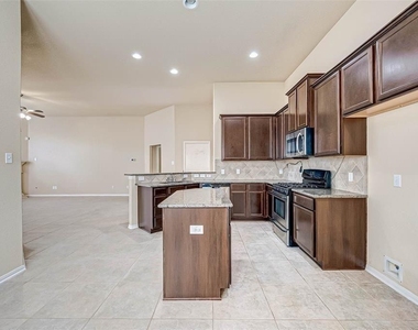 19007 Moss Bay Lane - Photo Thumbnail 14