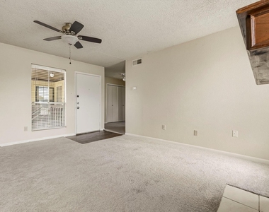 1500 Bay Area Boulevard - Photo Thumbnail 4
