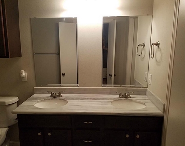 9726 Railton Street - Photo Thumbnail 5