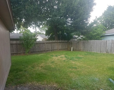 9726 Railton Street - Photo Thumbnail 10