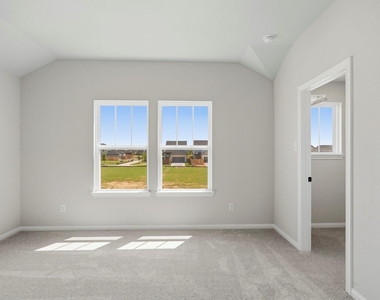 6419 Haltwhistle Lane - Photo Thumbnail 9