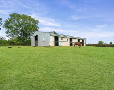 29381 Highway 6 - Photo Thumbnail 4