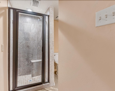 3727 Village Grove Drive - Photo Thumbnail 24