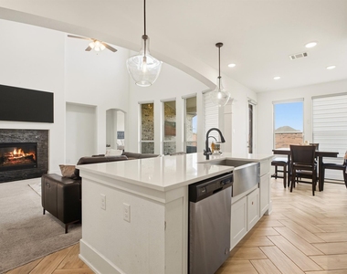 21138 Coral View Dr - Photo Thumbnail 13