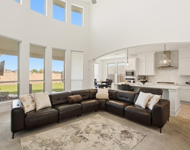 21138 Coral View Dr - Photo Thumbnail 8