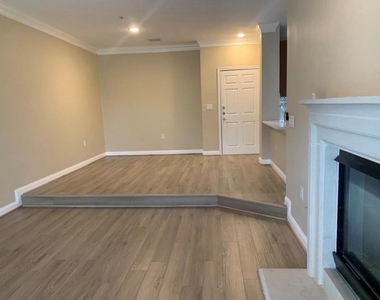 2400 Mccue Road - Photo Thumbnail 8