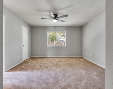 24006 Spring Gum Drive - Photo Thumbnail 14