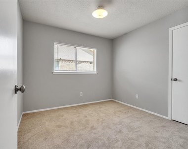 24006 Spring Gum Drive - Photo Thumbnail 19