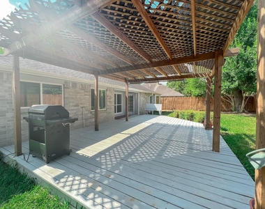 347 Elder Vista Drive - Photo Thumbnail 25