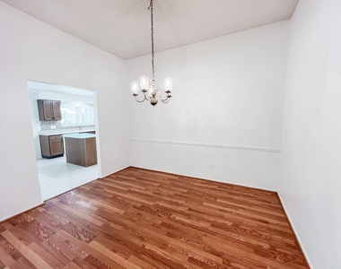 347 Elder Vista Drive - Photo Thumbnail 8