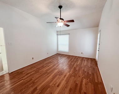 347 Elder Vista Drive - Photo Thumbnail 14