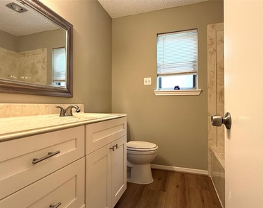 3022 Mosby Drive - Photo Thumbnail 19