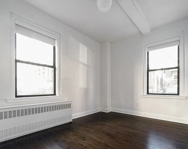 12 East 86th Street - Photo Thumbnail 4