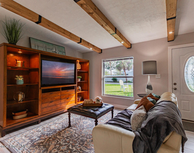 177 Woodland Drive - Photo Thumbnail 3