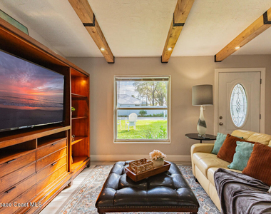 177 Woodland Drive - Photo Thumbnail 5