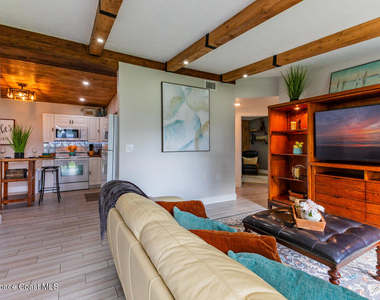 177 Woodland Drive - Photo Thumbnail 7
