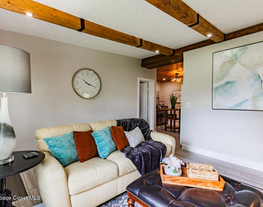 177 Woodland Drive - Photo Thumbnail 9