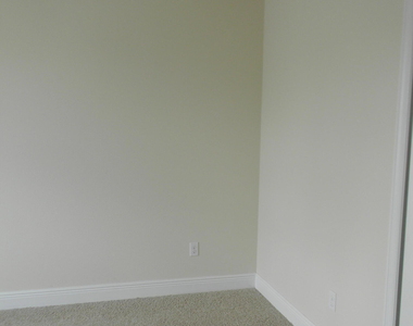 1576 Alaqua Way - Photo Thumbnail 28