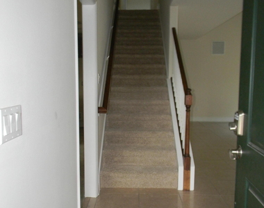 1576 Alaqua Way - Photo Thumbnail 6