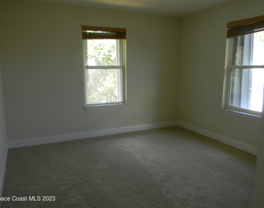 1576 Alaqua Way - Photo Thumbnail 37