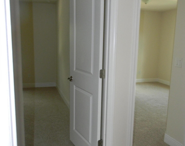 1576 Alaqua Way - Photo Thumbnail 33