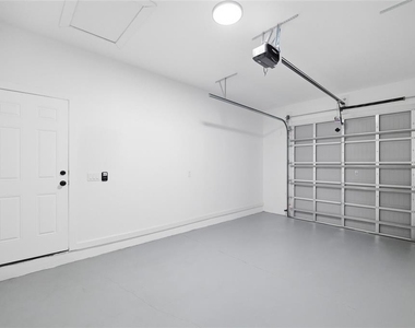 15304 16th Street - Photo Thumbnail 30