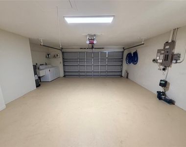 8725 Aruba Lane - Photo Thumbnail 12