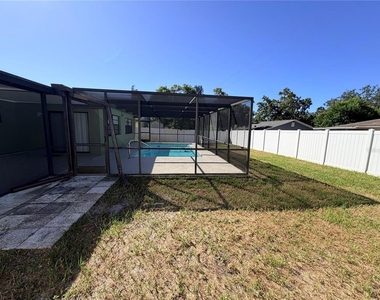8725 Aruba Lane - Photo Thumbnail 28