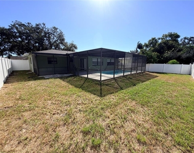 8725 Aruba Lane - Photo Thumbnail 29