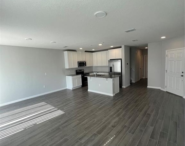 2799 Narcoossee Commons Way - Photo Thumbnail 12