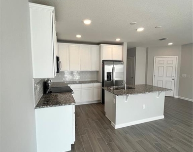 2799 Narcoossee Commons Way - Photo Thumbnail 20