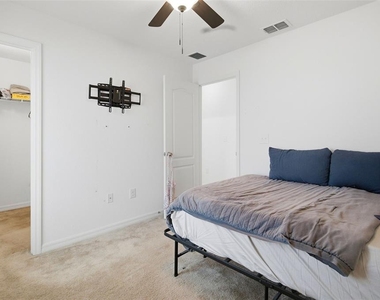 377 Preserve Pointe Boulevard - Photo Thumbnail 19