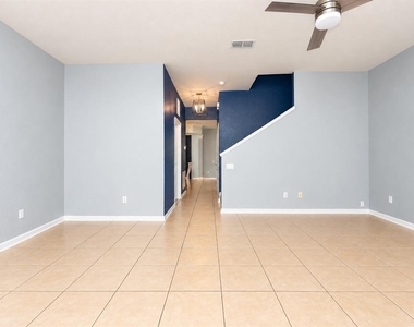 7722 Fairgrove Avenue - Photo Thumbnail 14