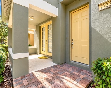 7722 Fairgrove Avenue - Photo Thumbnail 2