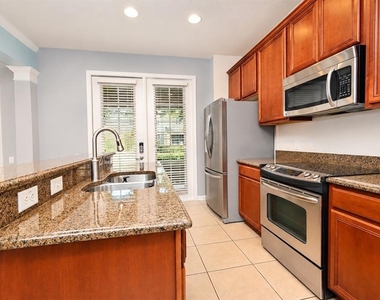 7722 Fairgrove Avenue - Photo Thumbnail 6