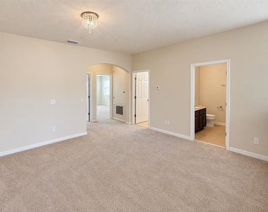 14304 Desert Haven Street - Photo Thumbnail 13