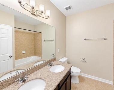 14304 Desert Haven Street - Photo Thumbnail 21