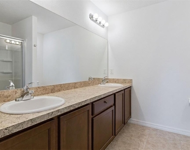 5771 Lacar Way - Photo Thumbnail 21