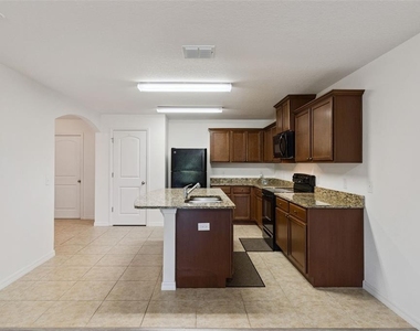5771 Lacar Way - Photo Thumbnail 9
