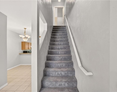 3901 Sw 20th Avenue - Photo Thumbnail 13